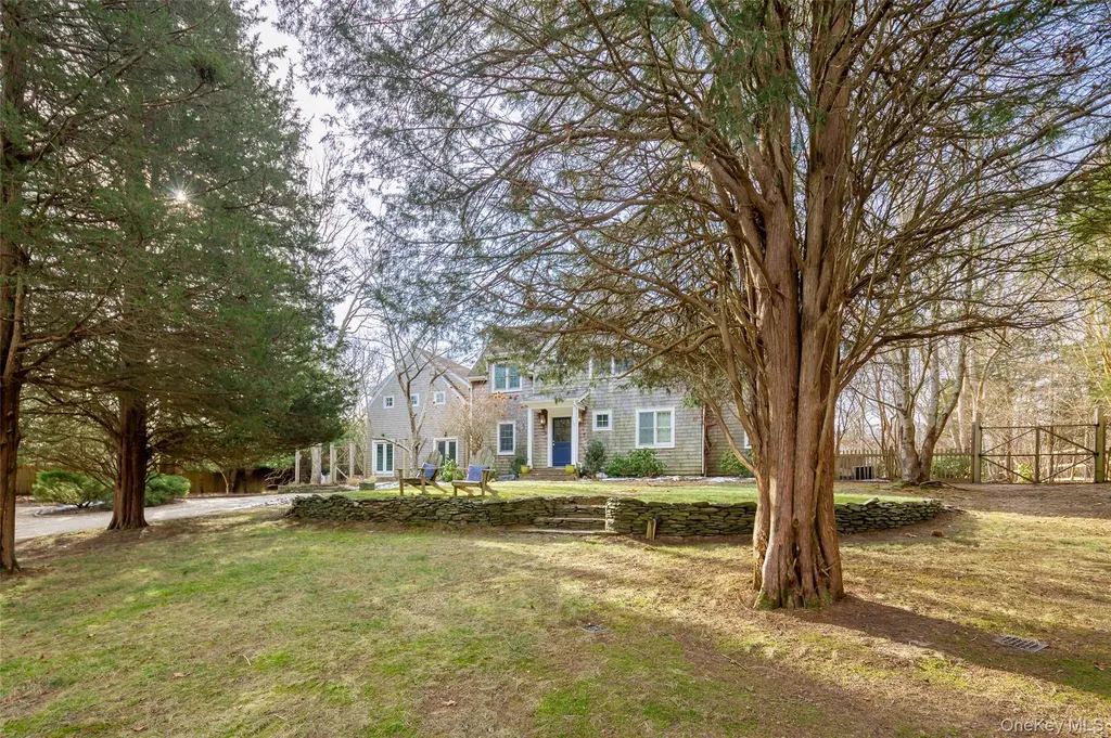 10 Deer Path East Hampton NY 11937