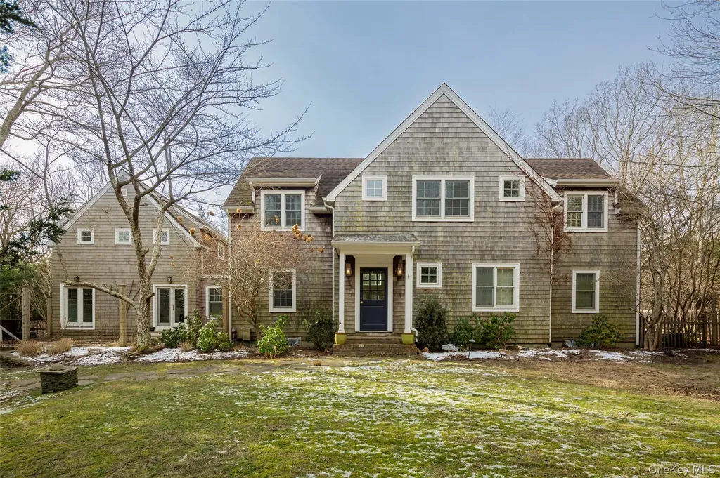 10 Deer Path East Hampton NY 11937