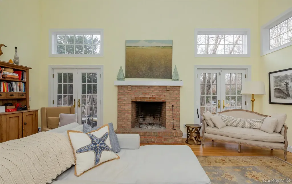 10 Deer Path East Hampton NY 11937