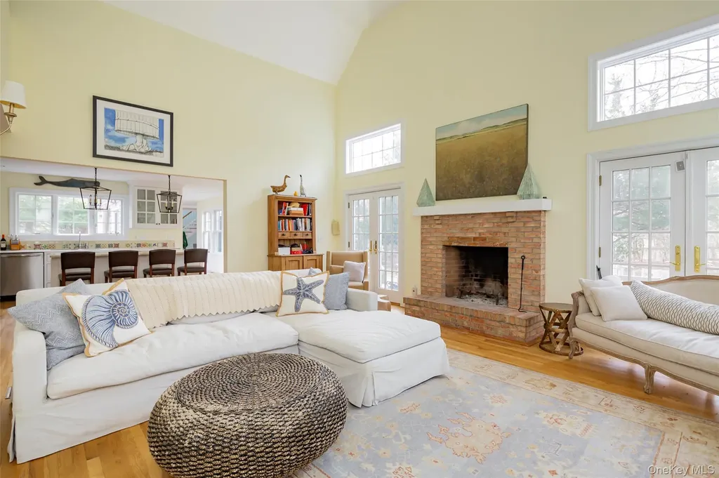 10 Deer Path East Hampton NY 11937