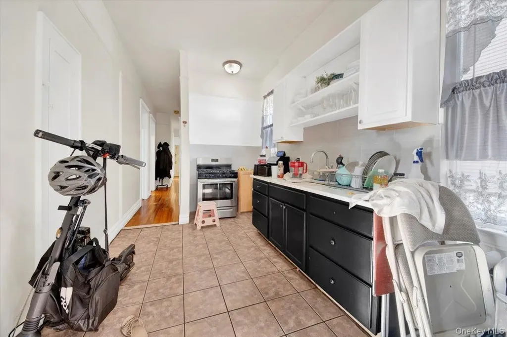 2312 Morgan Avenue Bronx NY 10469