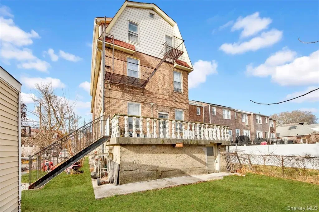 2312 Morgan Avenue Bronx NY 10469