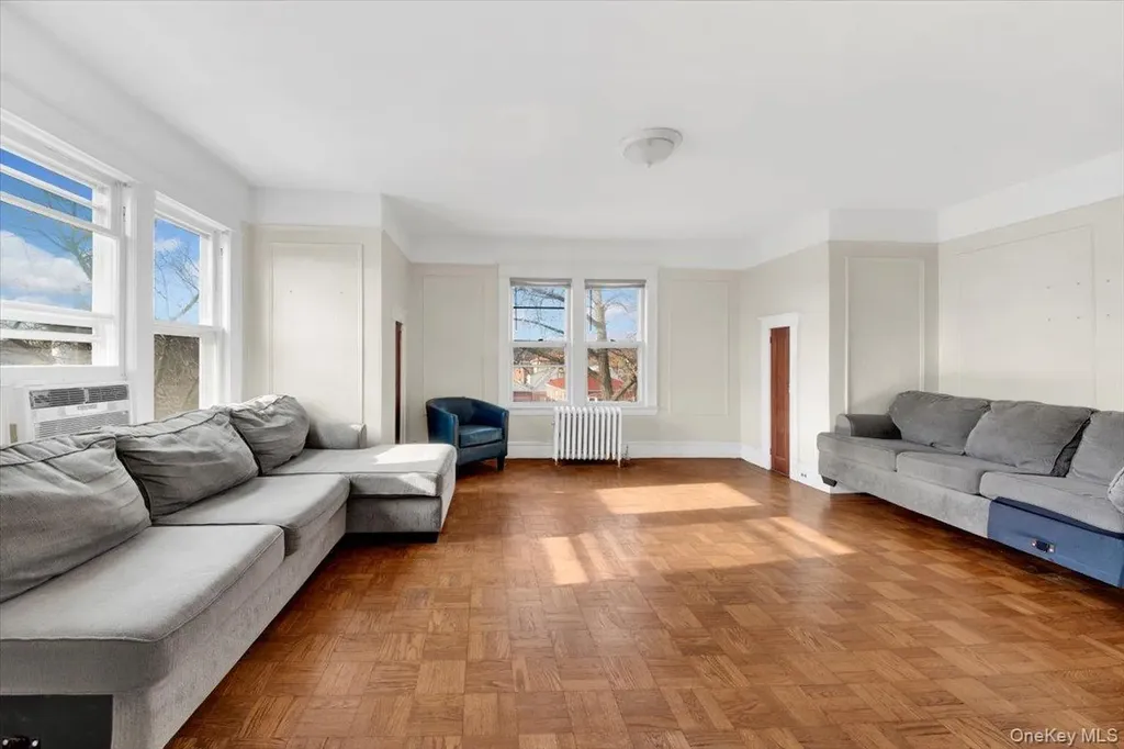 2312 Morgan Avenue Bronx NY 10469