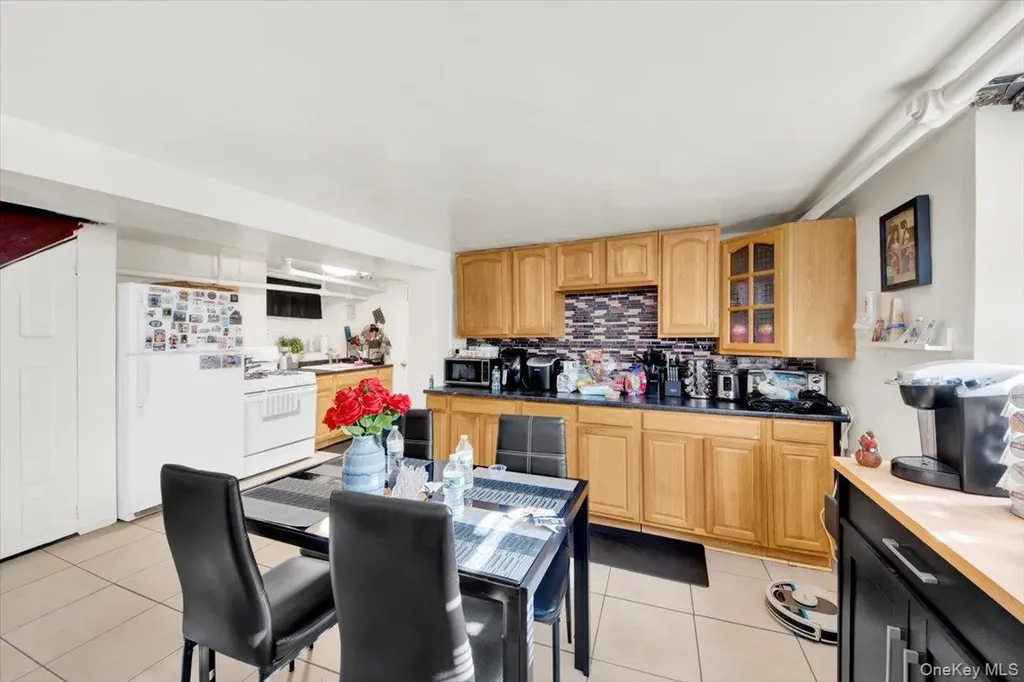 2312 Morgan Avenue Bronx NY 10469