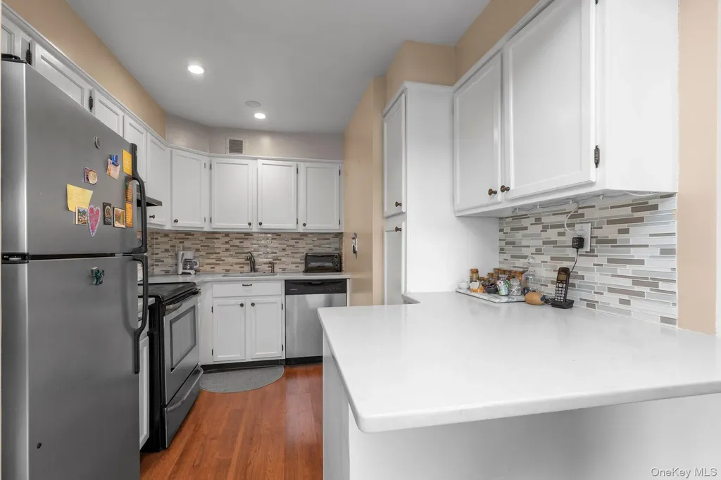 166-31 9th Avenue Beechhurst NY 11357