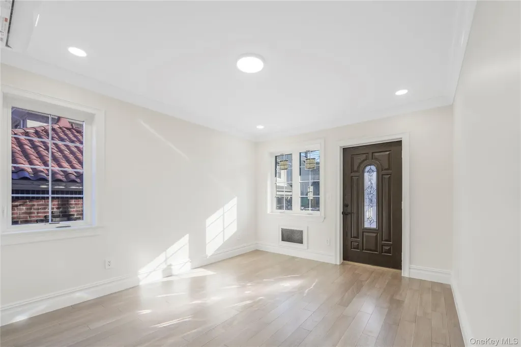 146-18 Laburnum Avenue Flushing NY 11355