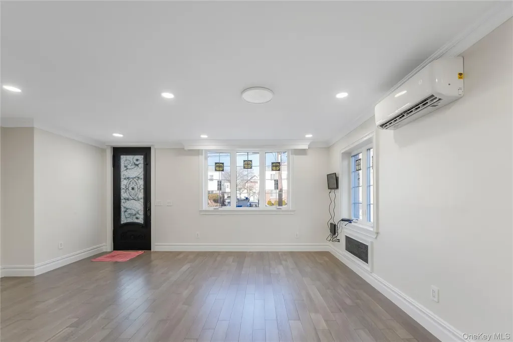 146-18 Laburnum Avenue Flushing NY 11355