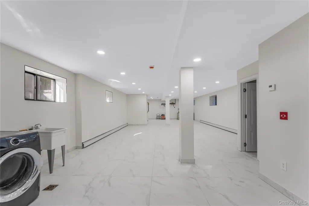 146-18 Laburnum Avenue Flushing NY 11355