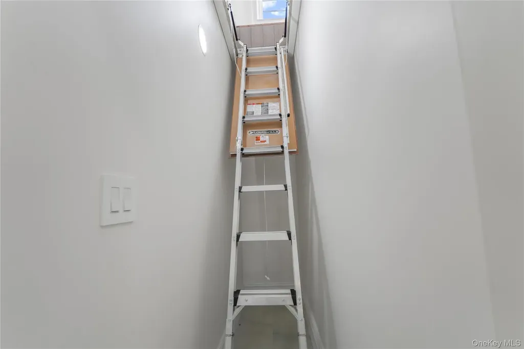 146-18 Laburnum Avenue Flushing NY 11355