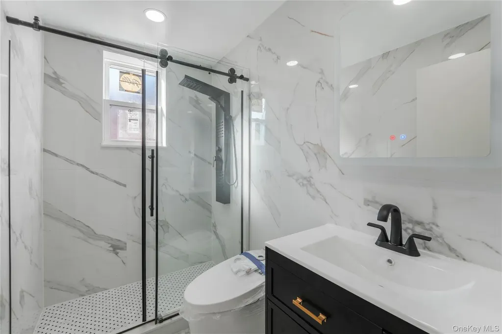 146-18 Laburnum Avenue Flushing NY 11355
