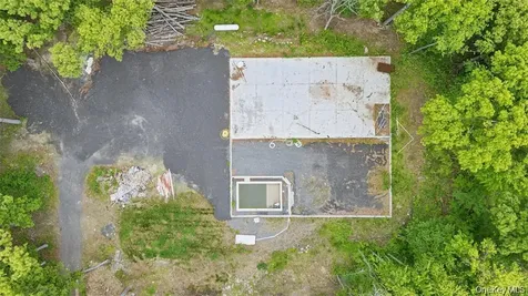 715 Broadway Esopus NY 12429