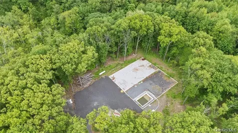 715 Broadway Esopus NY 12429