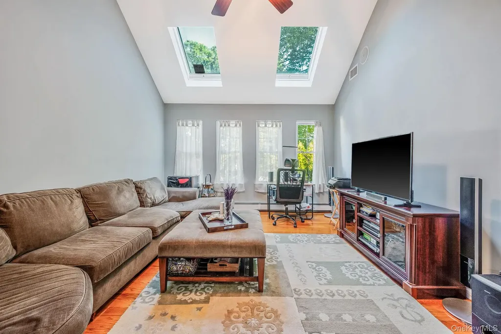 106 Springdale Drive Ronkonkoma NY 11779