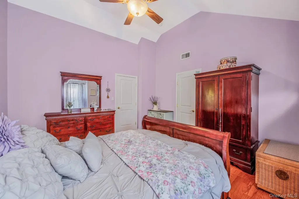 106 Springdale Drive Ronkonkoma NY 11779