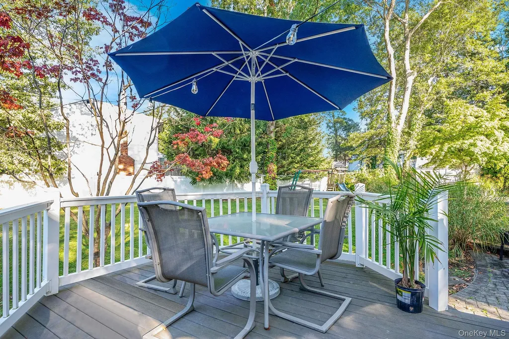 106 Springdale Drive Ronkonkoma NY 11779