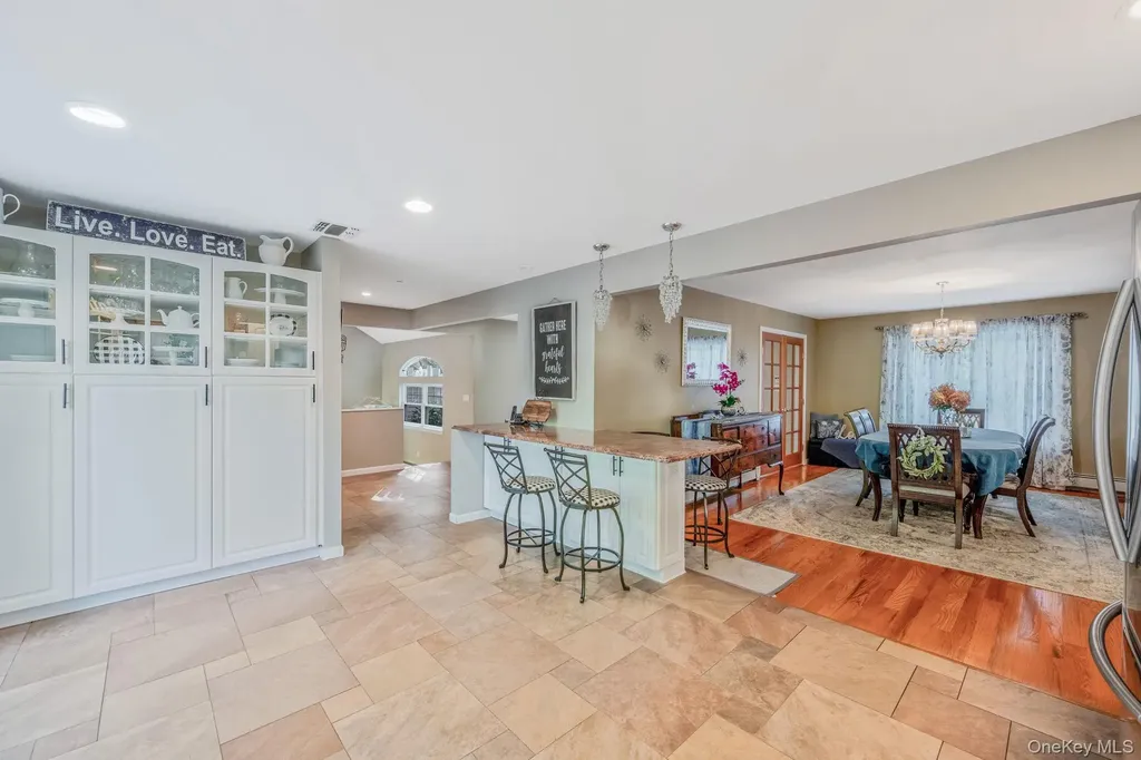 106 Springdale Drive Ronkonkoma NY 11779