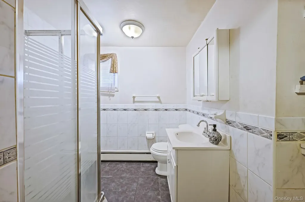 266 Kellum Street West Babylon NY 11704