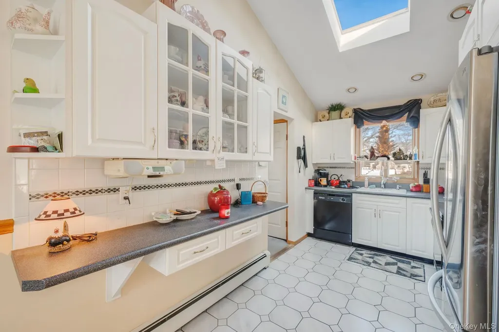 266 Kellum Street West Babylon NY 11704