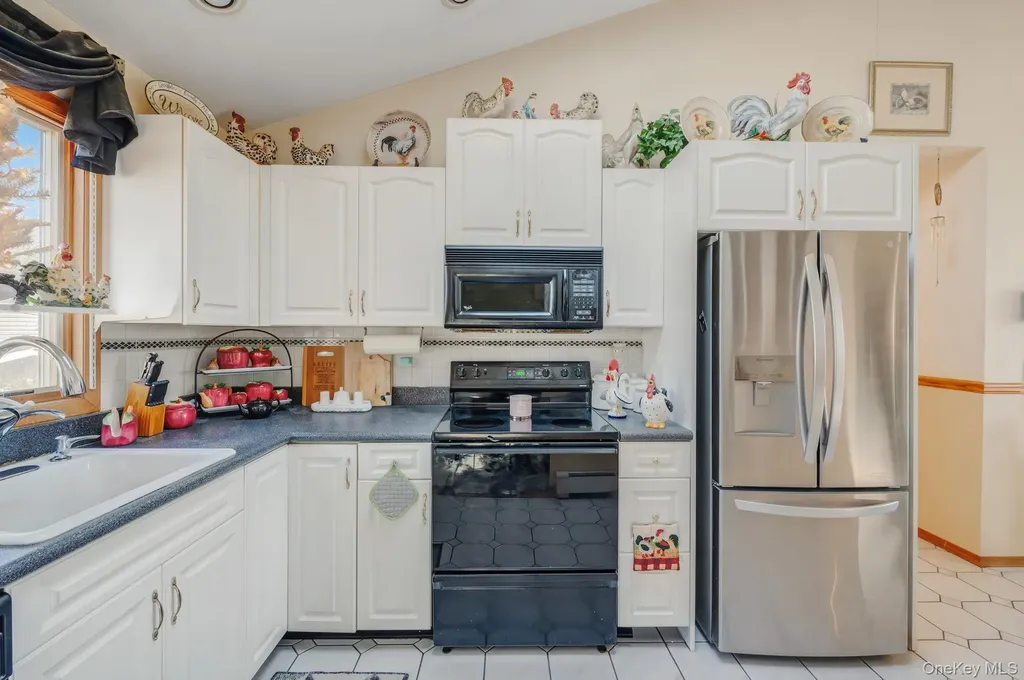 266 Kellum Street West Babylon NY 11704