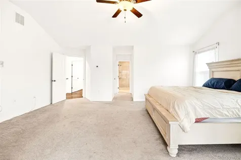 38 Highgrove Drive Washingtonville NY 10992