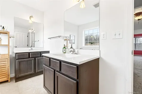 38 Highgrove Drive Washingtonville NY 10992