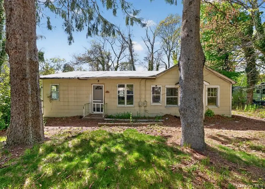 64 Waterville Drive Sound Beach NY 11789