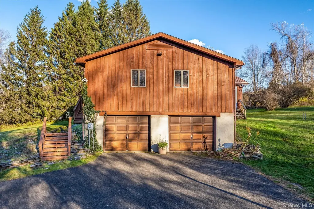 260 Southside Drive Oneonta NY 13820