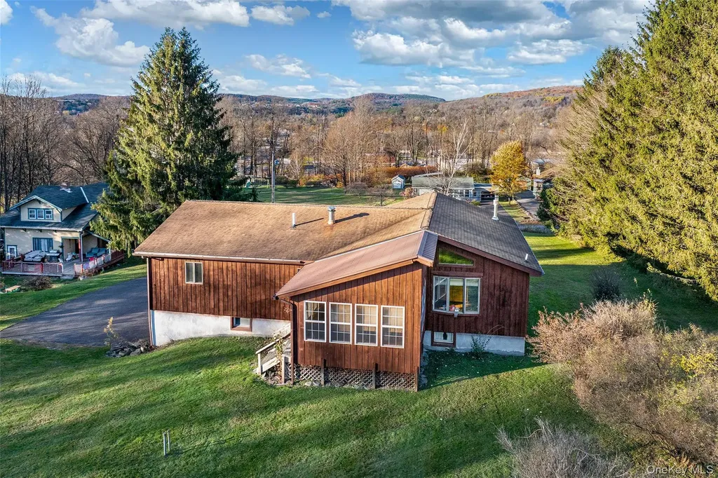 260 Southside Drive Oneonta NY 13820