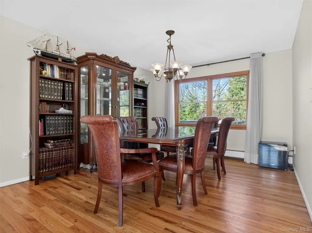 11 Durham Lane Suffern NY 10901
