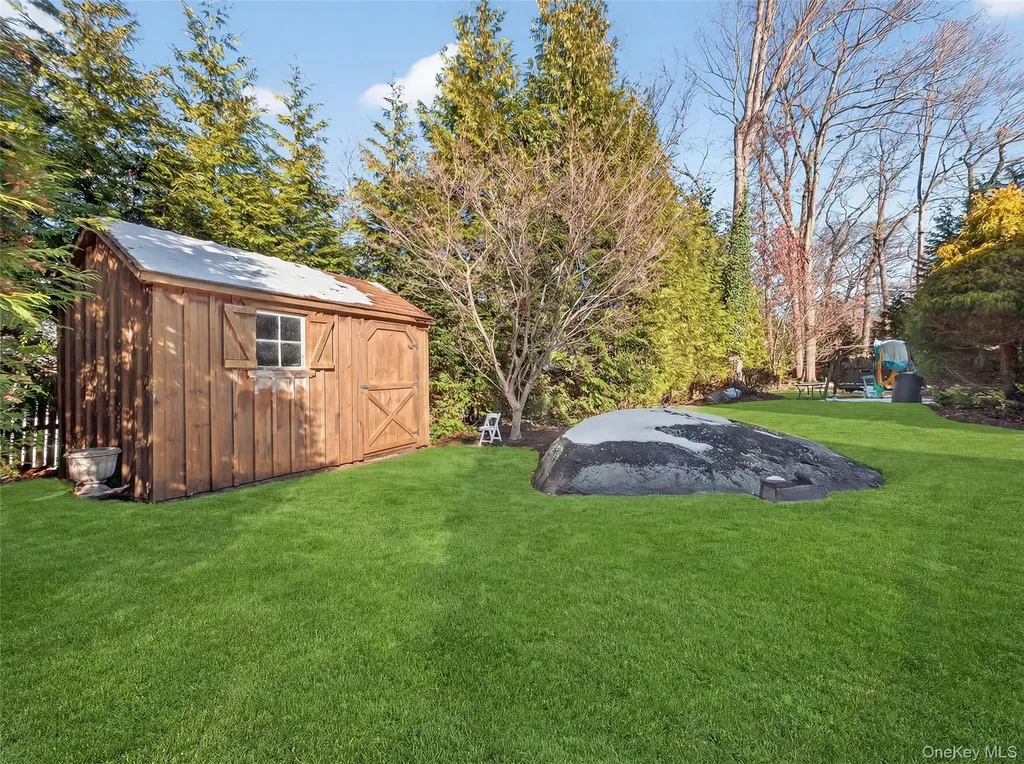 11 Durham Lane Suffern NY 10901