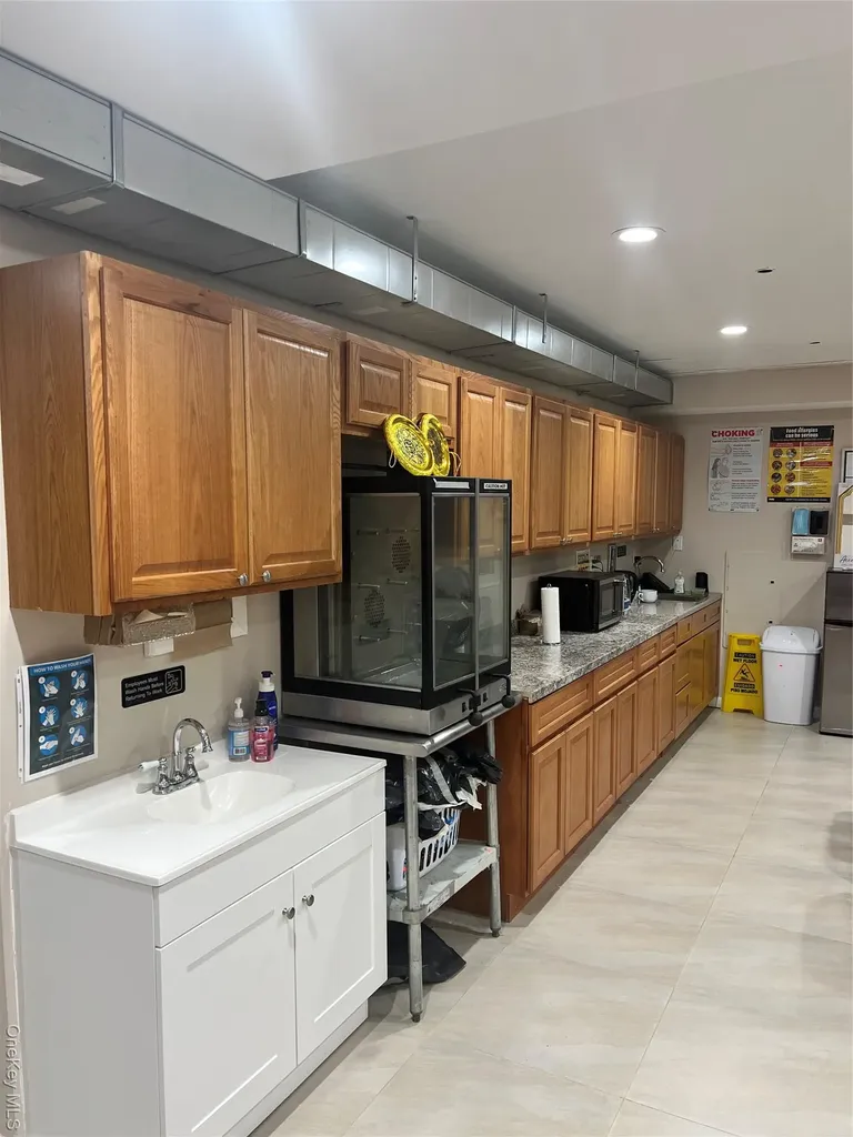 145 Kenilworth Place Brooklyn NY 11210