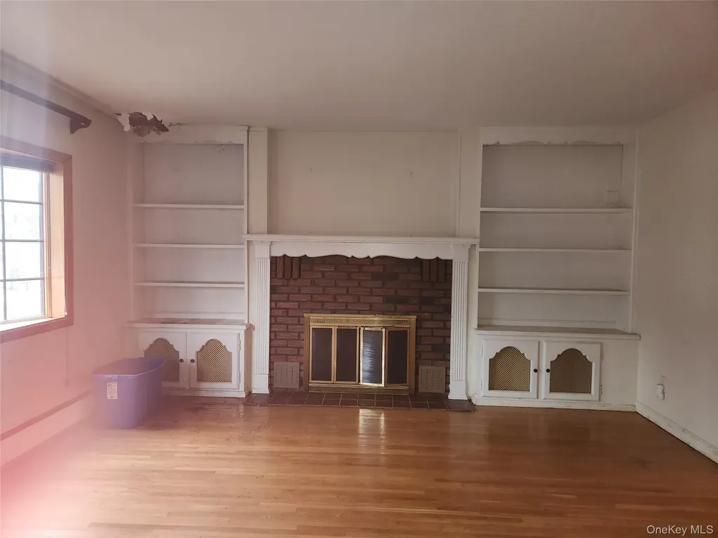3237 Rawlins Avenue Bronx NY 10465