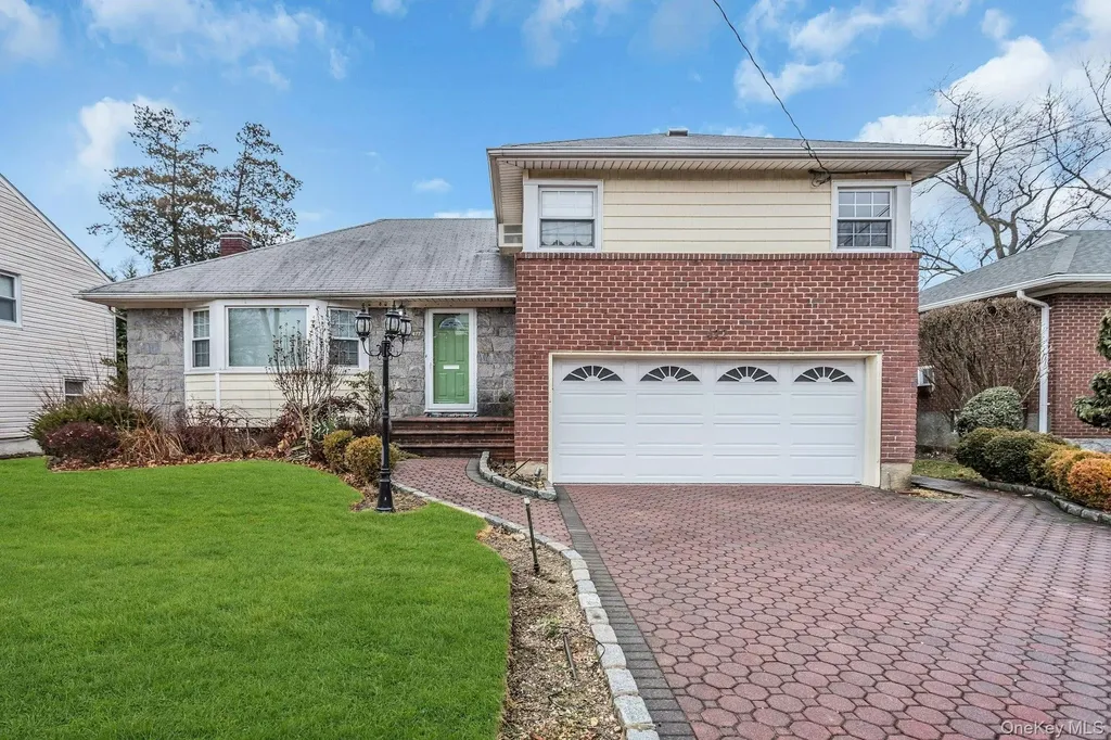 477 De Mott Avenue North Baldwin NY 11510
