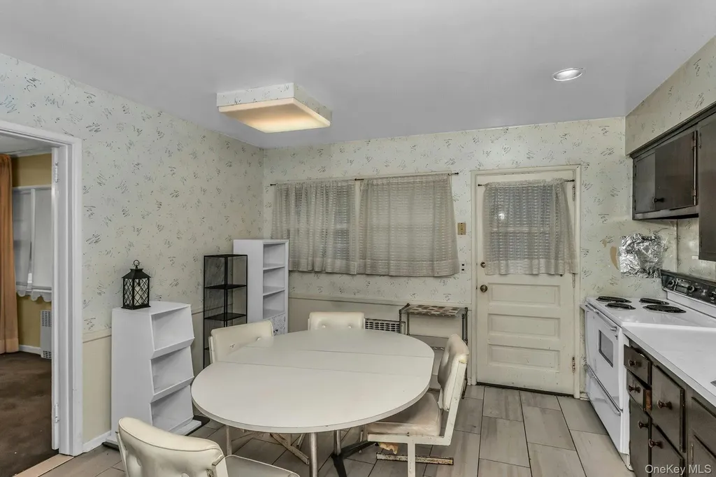477 De Mott Avenue North Baldwin NY 11510