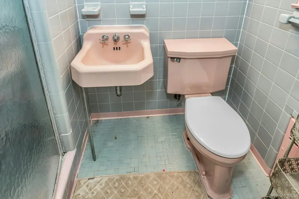 477 De Mott Avenue North Baldwin NY 11510