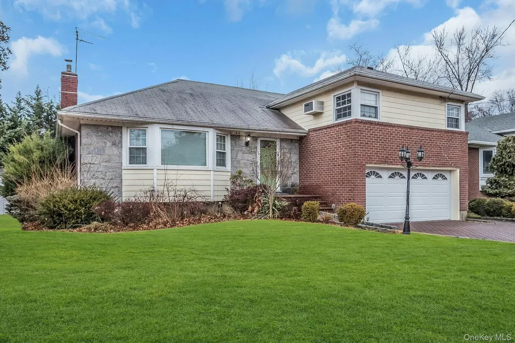 477 De Mott Avenue North Baldwin NY 11510
