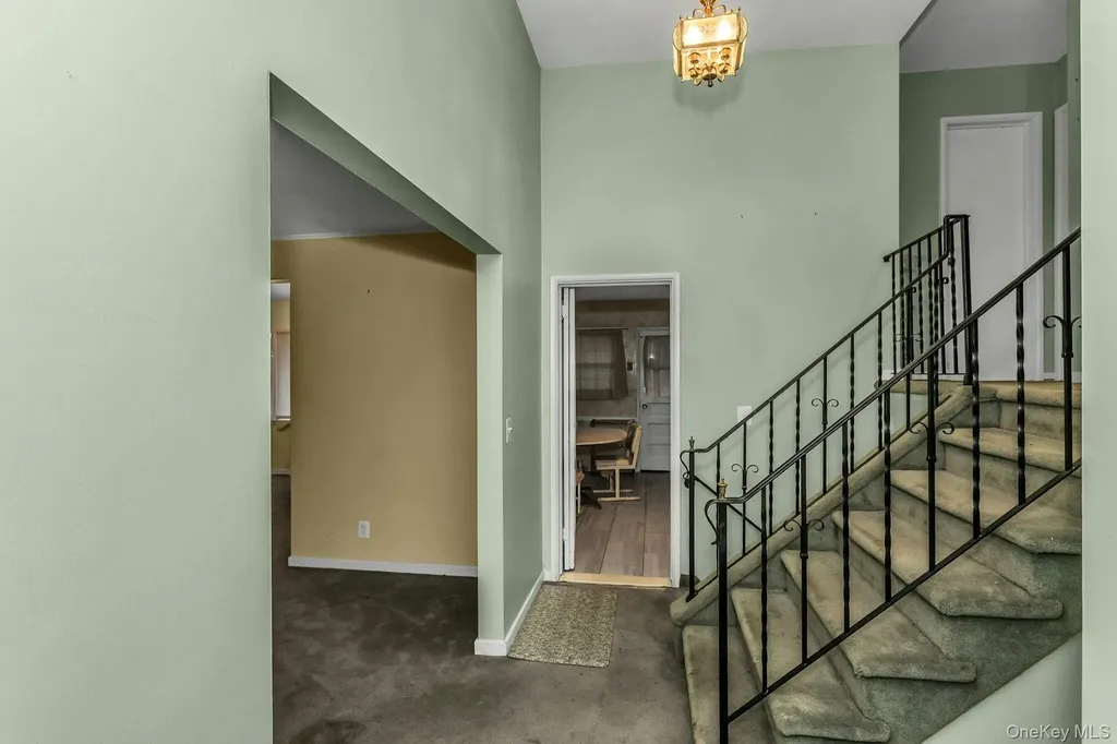 477 De Mott Avenue North Baldwin NY 11510