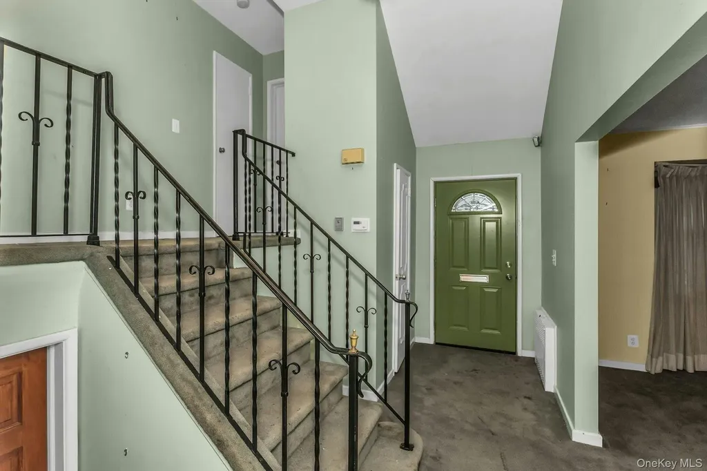 477 De Mott Avenue North Baldwin NY 11510