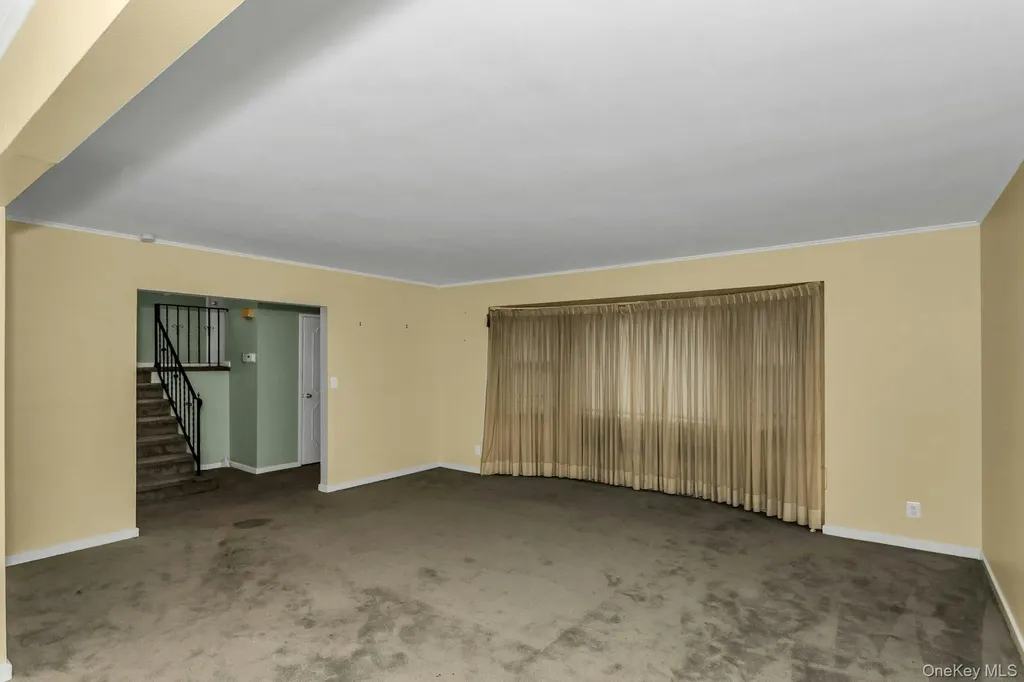 477 De Mott Avenue North Baldwin NY 11510