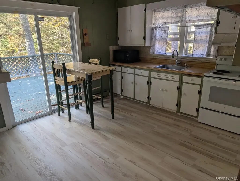50 Park Road Yulan NY 12792