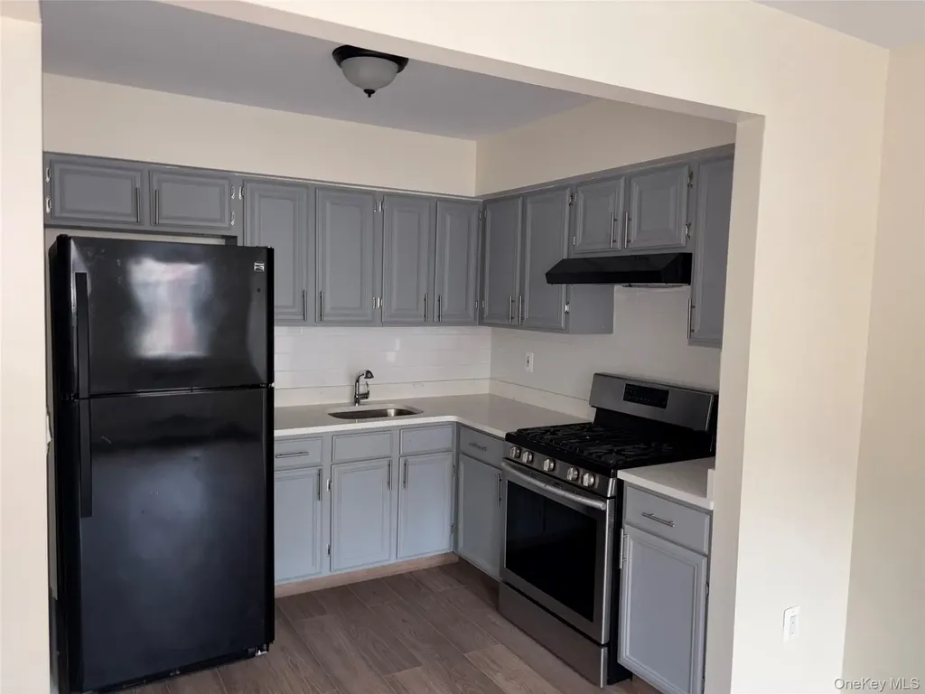 762 Elton Avenue Bronx NY 10451