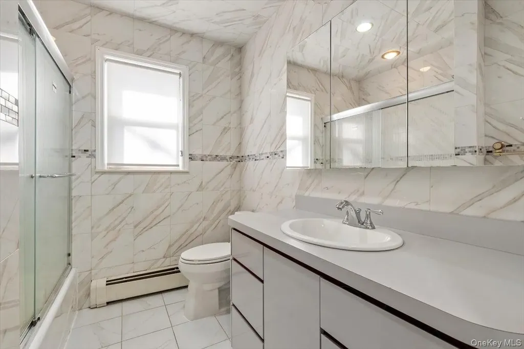 219 Pearsall Place Woodmere NY 11598