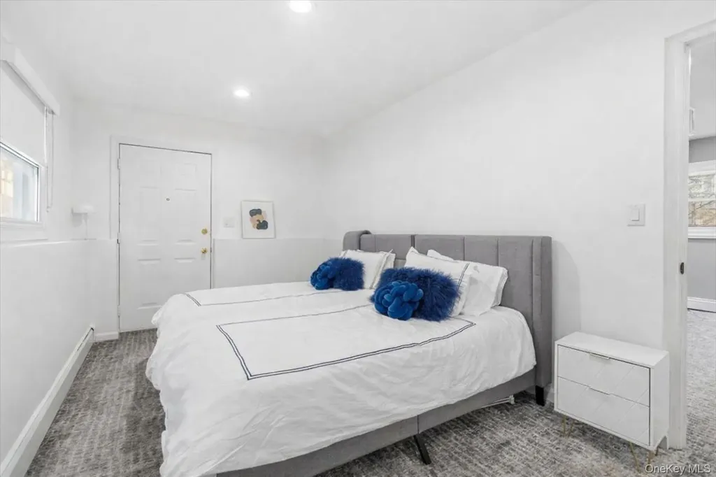 219 Pearsall Place Woodmere NY 11598