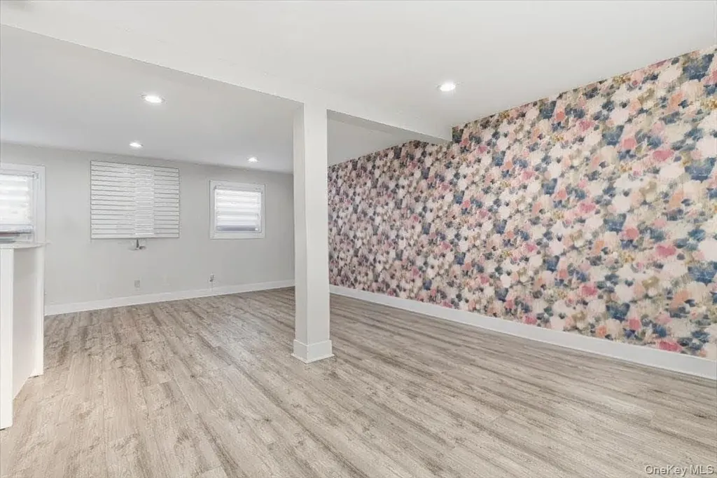 219 Pearsall Place Woodmere NY 11598