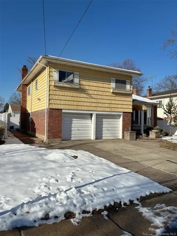 3186 Grand Avenue Baldwin Harbor NY 11510
