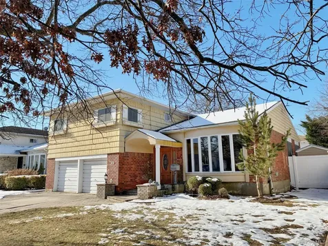 3186 Grand Avenue Baldwin Harbor NY 11510