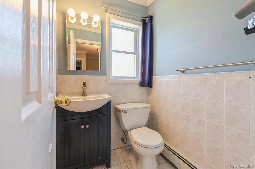 92 Cardinal Lane Islip NY 11751