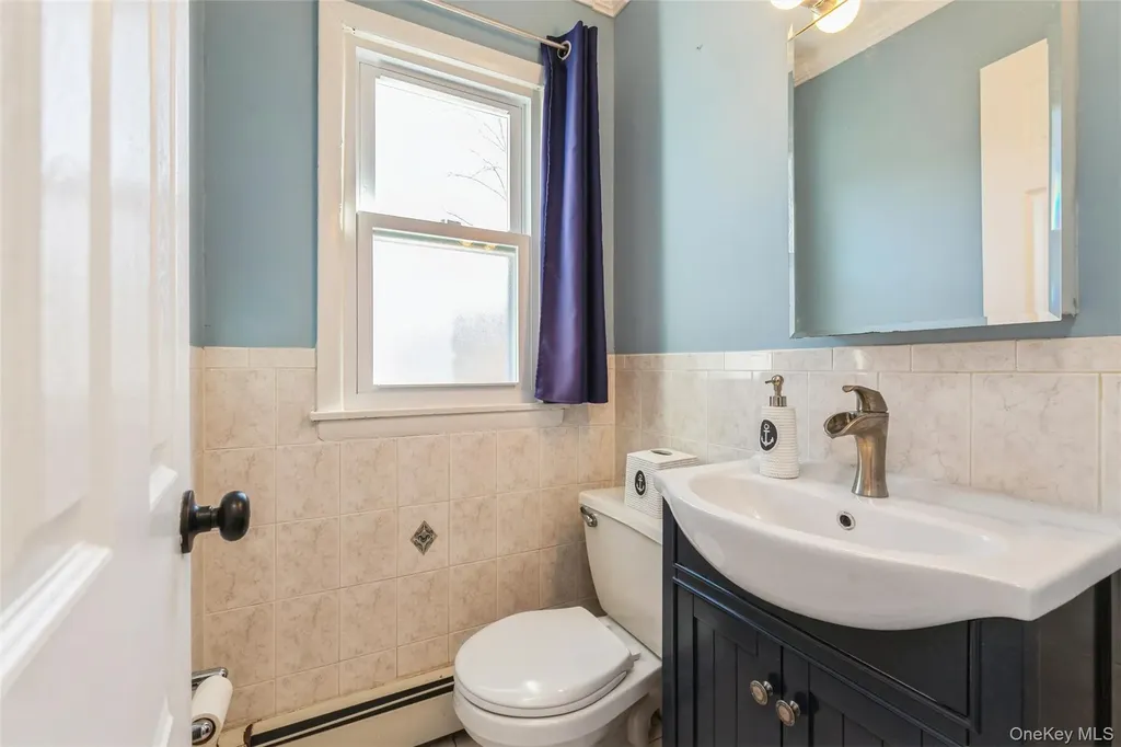 92 Cardinal Lane Islip NY 11751