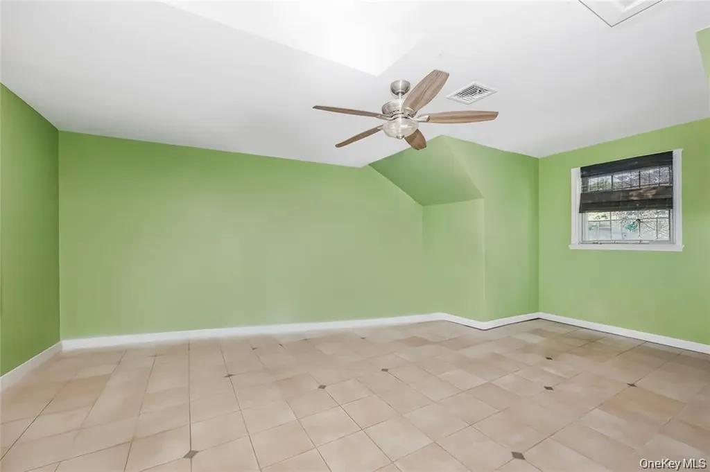 7 Junior Drive Ronkonkoma NY 11779