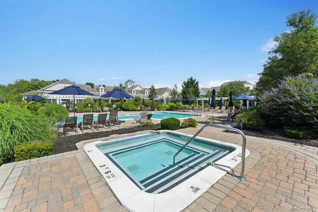236 Encore Boulevard Eastport NY 11941